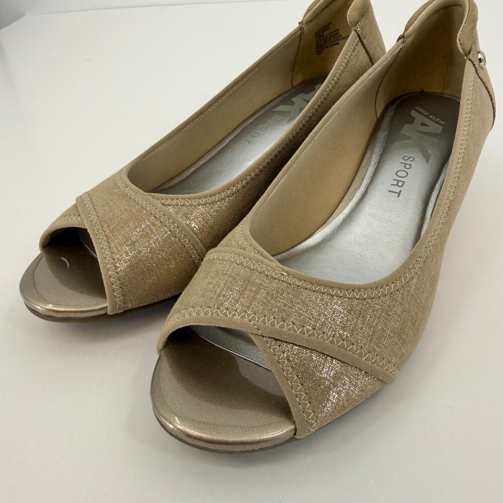 Anne Klein Sport Size 10 Corner Peep Toe Wedge Sandal Metalic Taupe Pump - Picture 8 of 11
